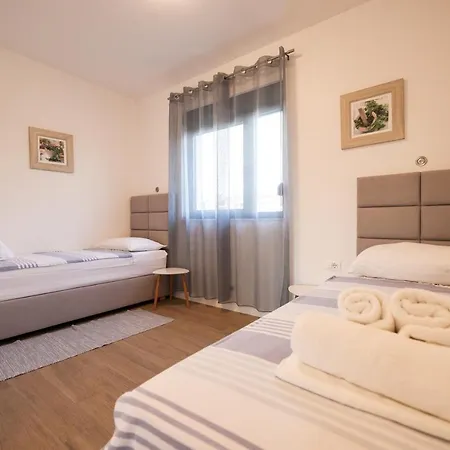 Apartmani Mato 1 Zadar Exterior photo